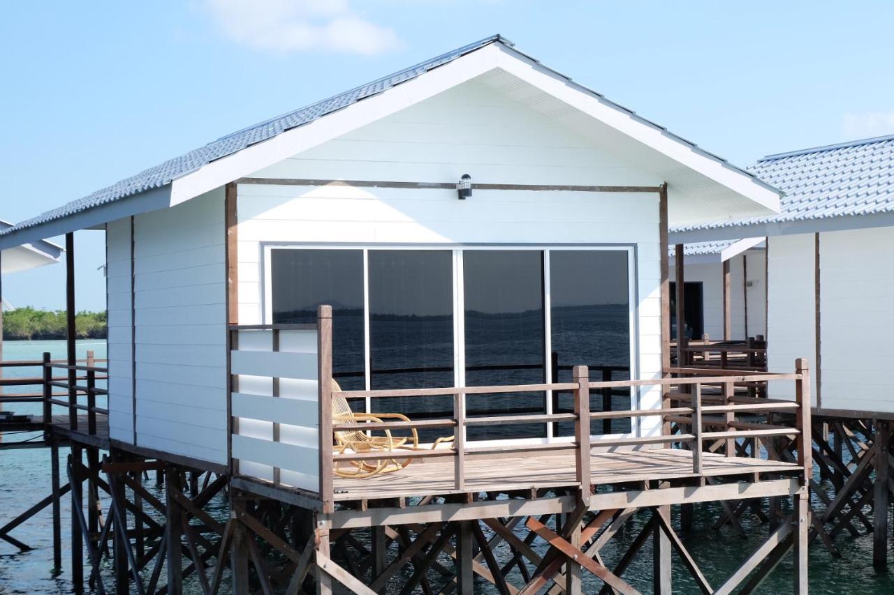 ホテルShun Shun Water Bungalows センポルナ エクステリア 写真